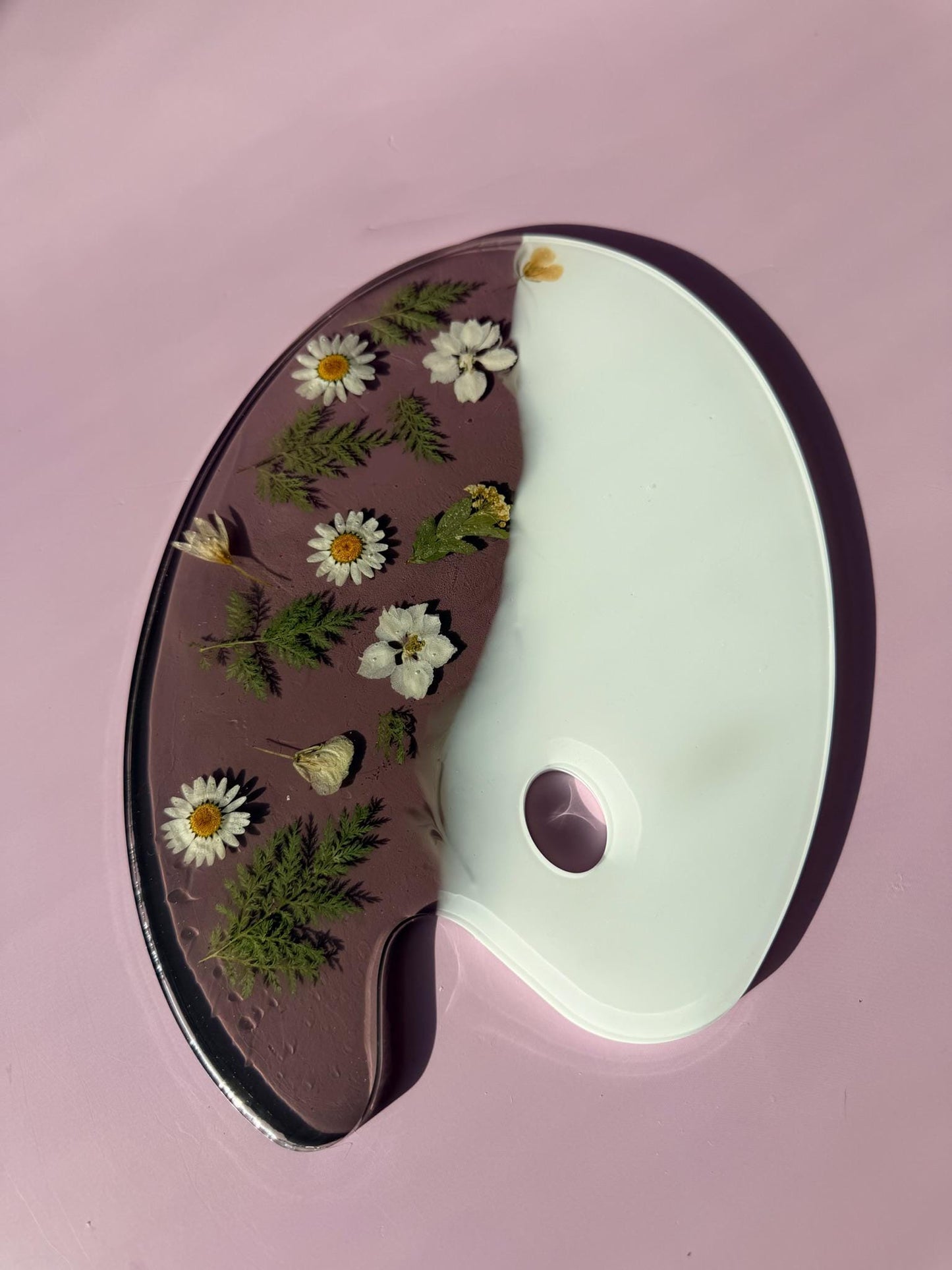 Custom Resin Paint Palette with Pressed Flowers & Seashells: Unique Artist Gift