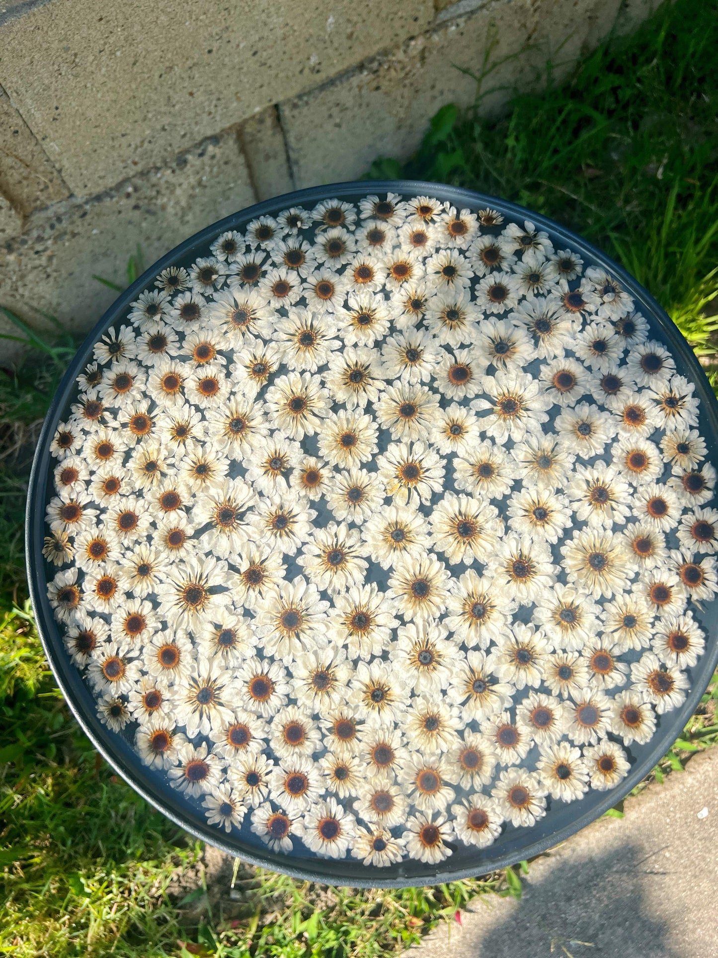 Flowers Resin Coffee Table: Black Metal Accent, Modern Home Decor
